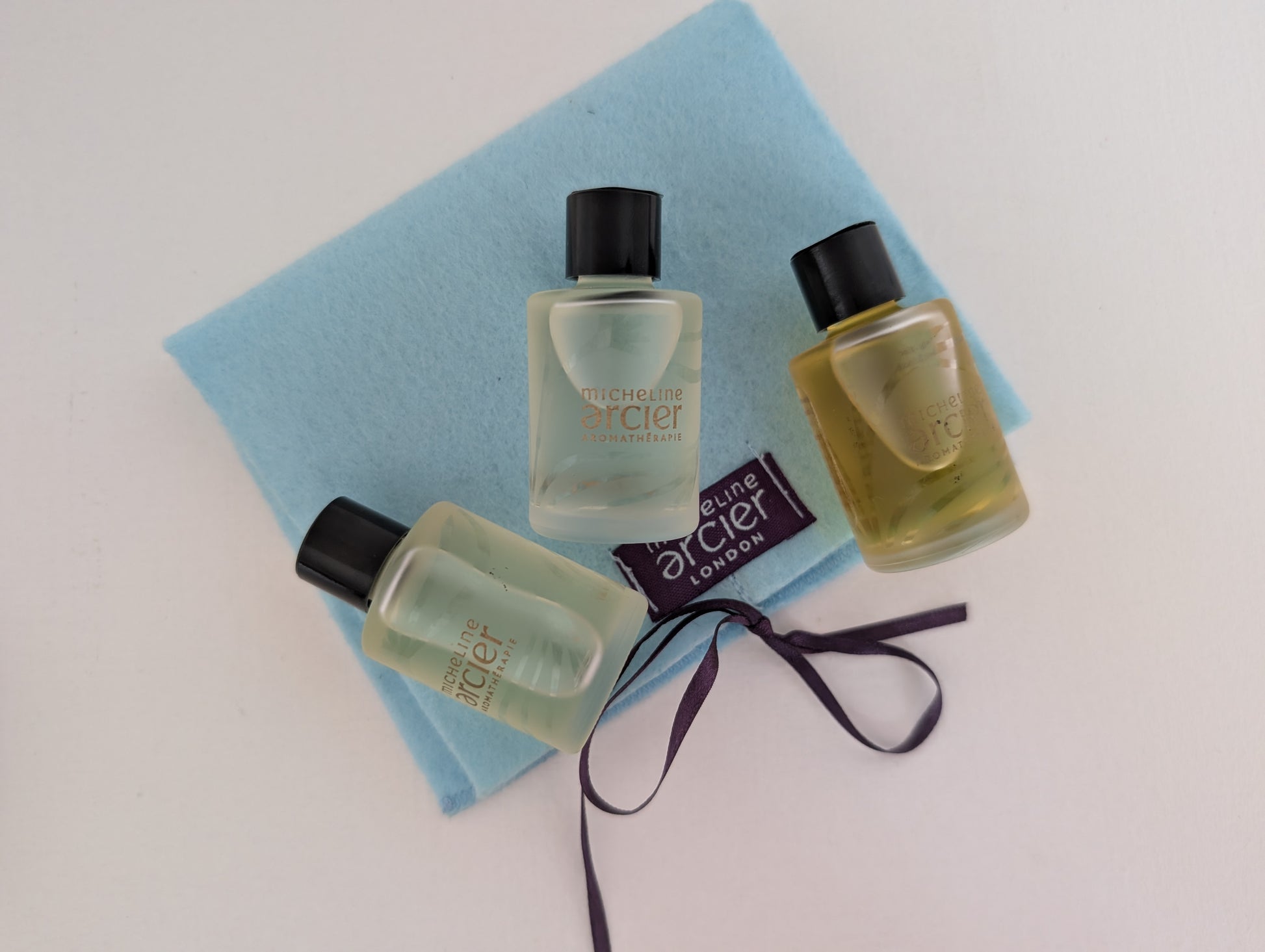 Mini Bath Oils Pick and Mix Discovery Gift Bag